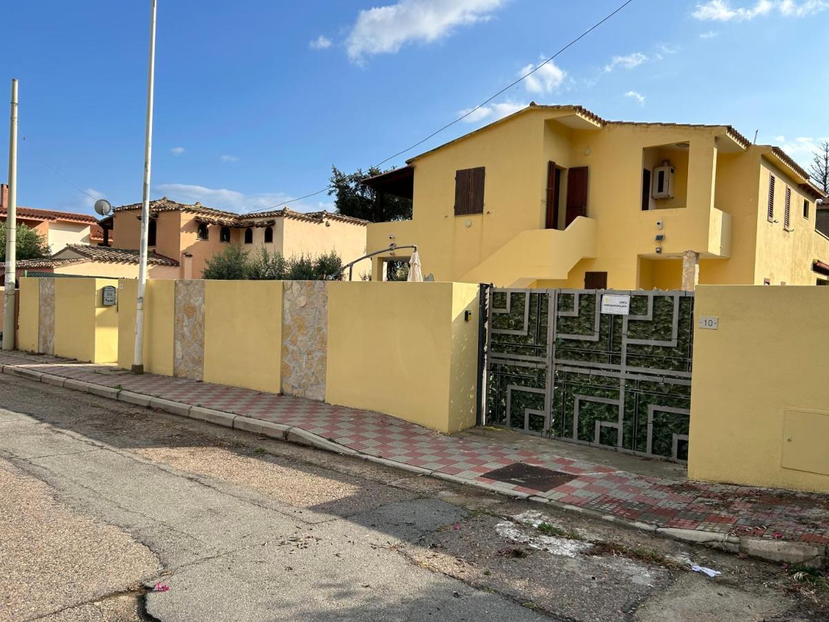 Villaluciana Solanas  Kültér fotó